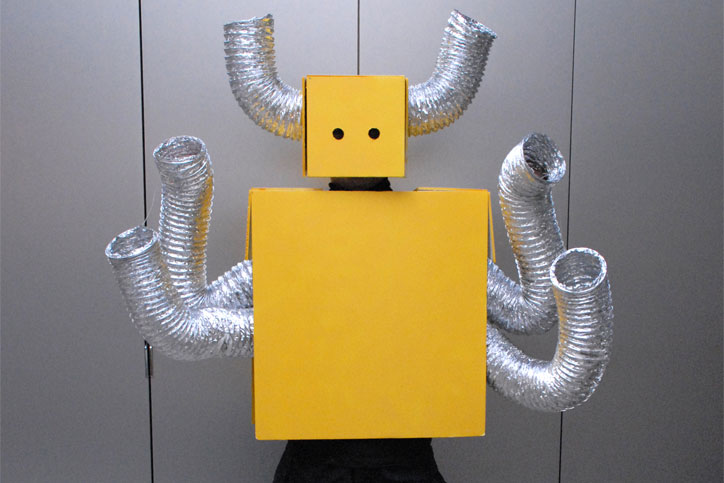 Halloween 2007: Yellow Robot